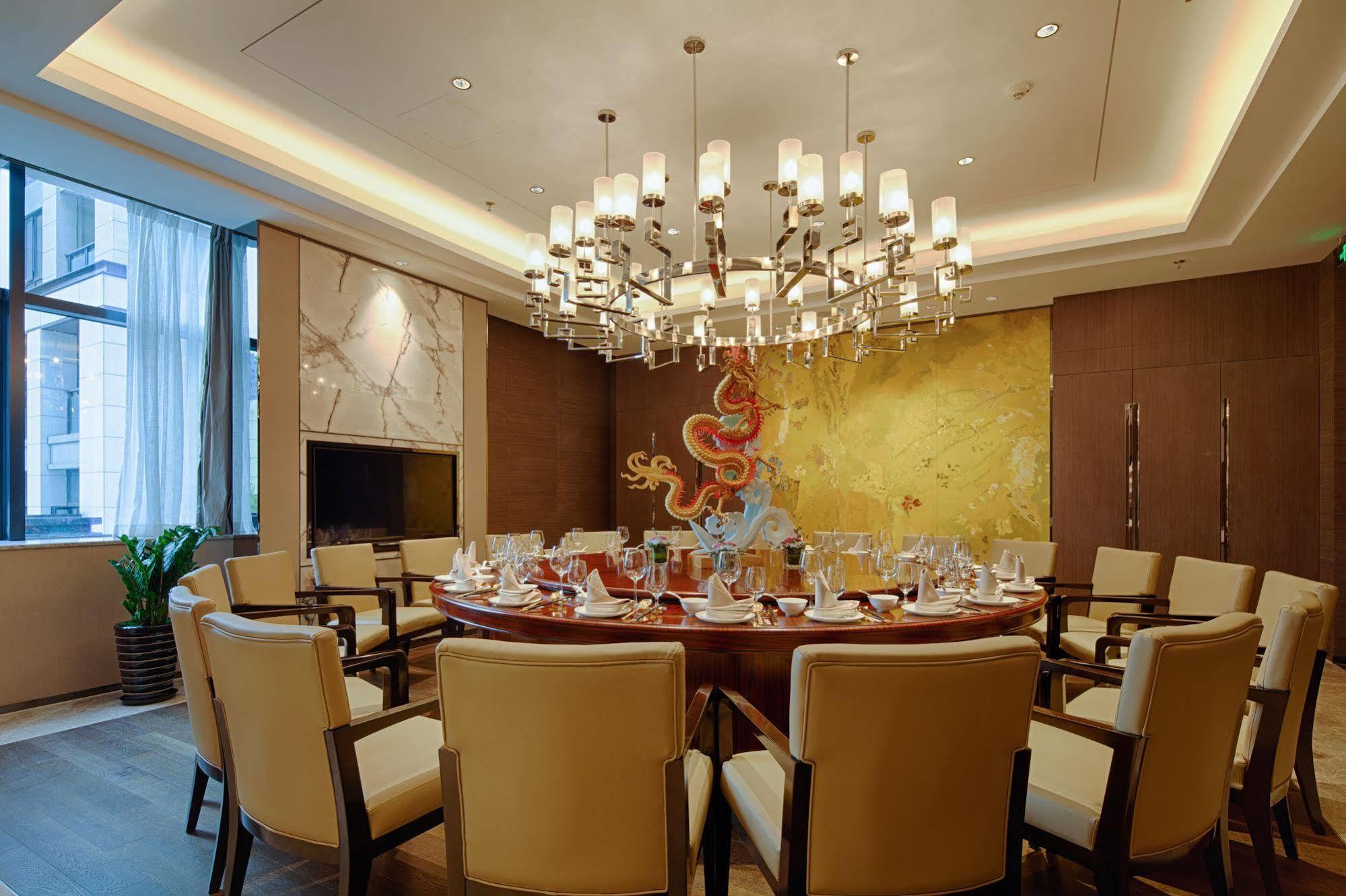 Courtyard By Marriott Xinchang Exterior foto